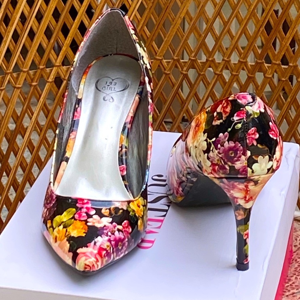 123 Girl Pump Size 9
